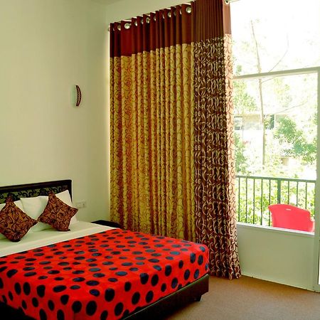 Slightly Chilled Hotel Nallathanniya Bagian luar foto