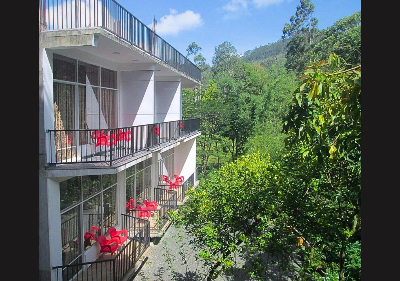 Slightly Chilled Hotel Nallathanniya Bagian luar foto
