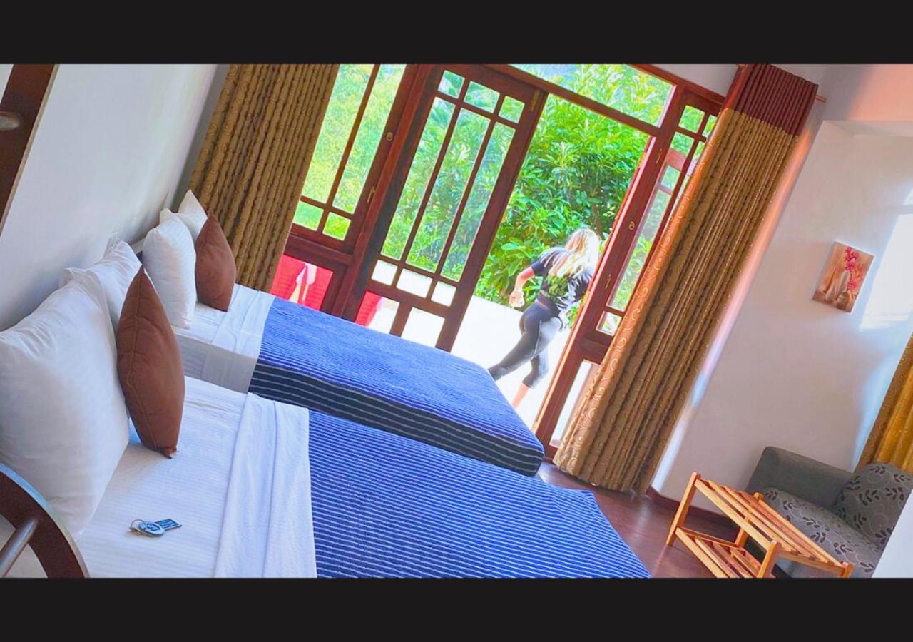 Slightly Chilled Hotel Nallathanniya Bagian luar foto